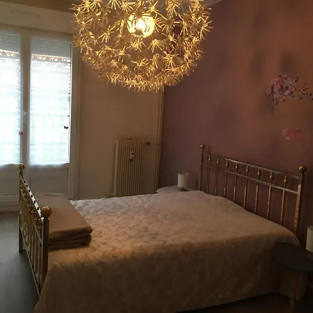 Orchidee Rose Bed & Breakfast